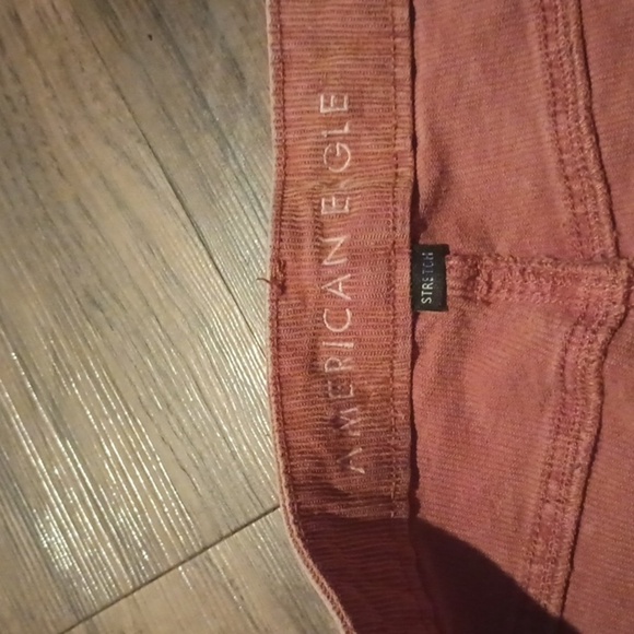 American Eagle Clay Brown Corduroy High Waisted Straight Leg Mom Jeans A37 - Picture 4 of 8